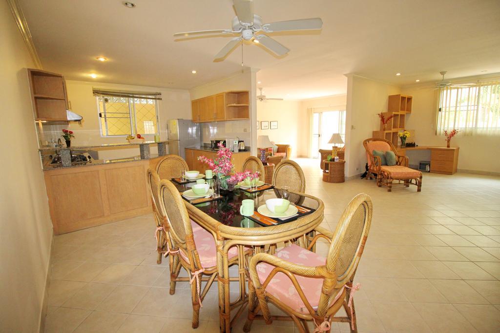 Butterfly Garden Boutique Residencias Pattaya Habitación foto