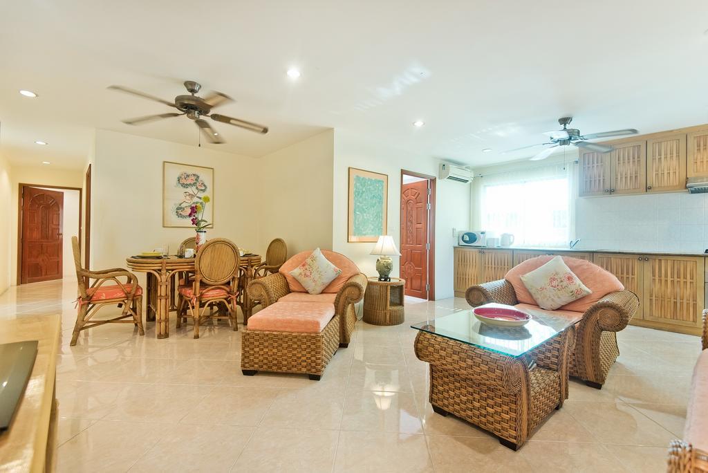 Butterfly Garden Boutique Residencias Pattaya Exterior foto