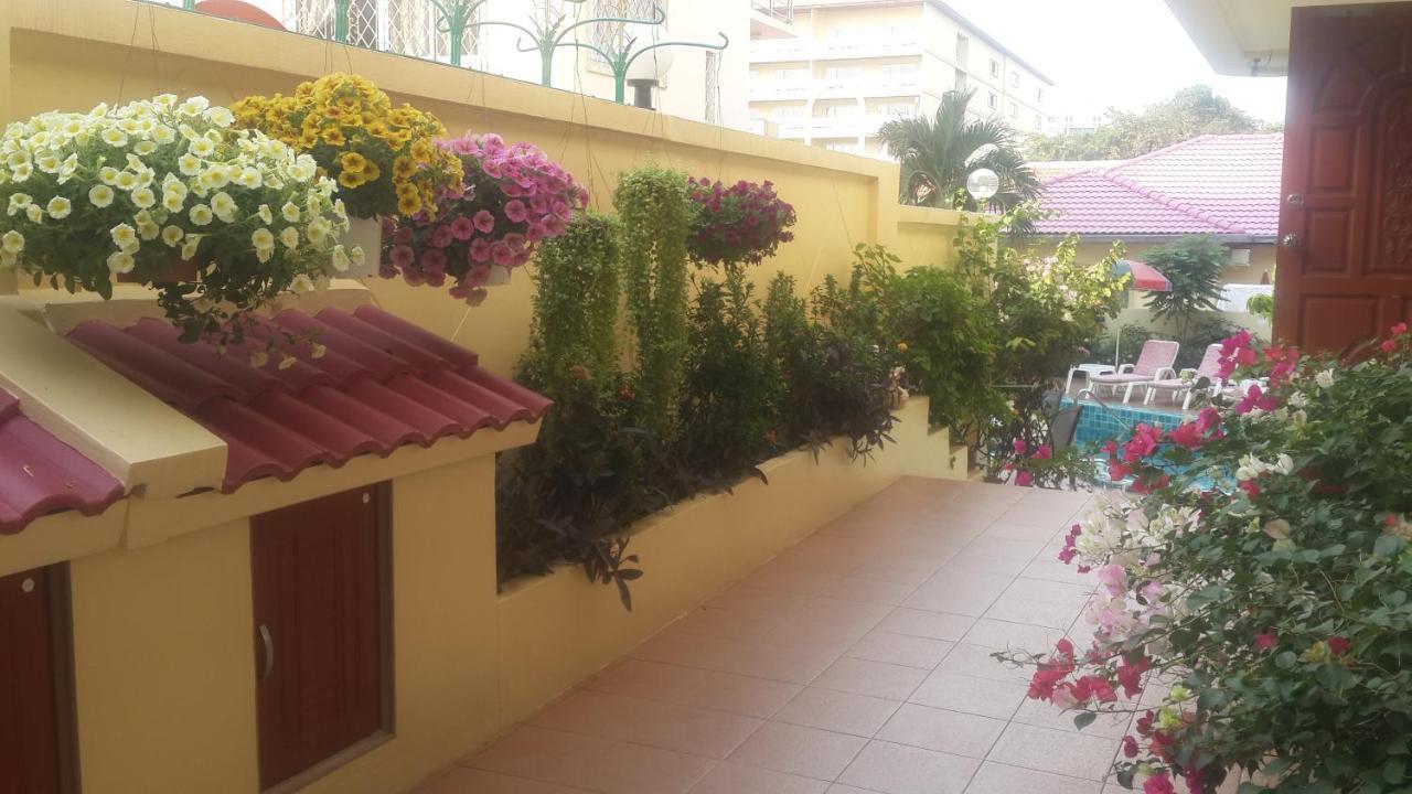 Butterfly Garden Boutique Residencias Pattaya Exterior foto
